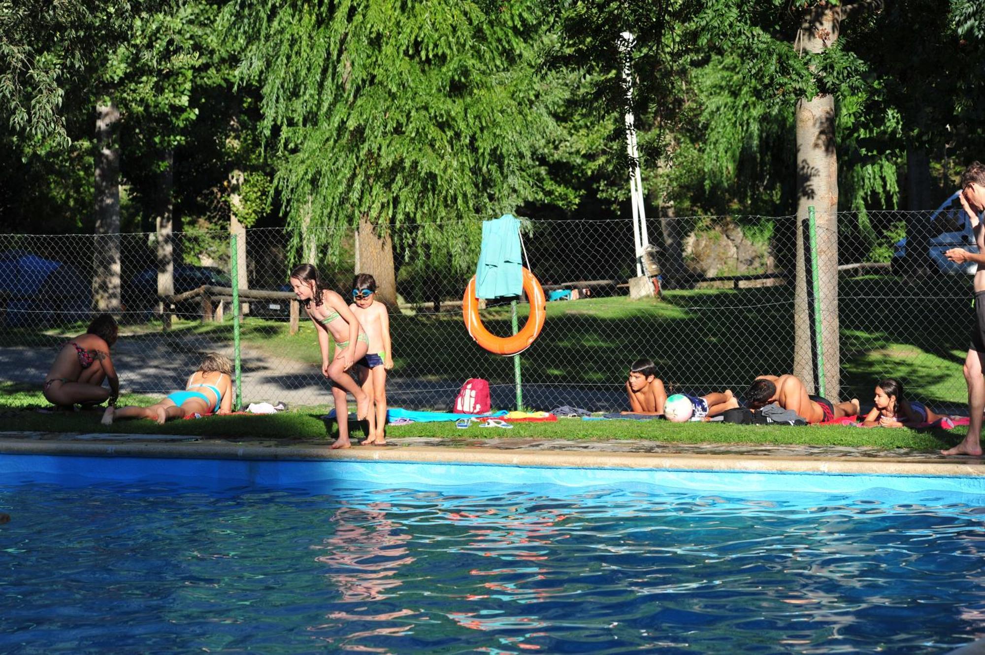 Camping Noguera Pallaresa Sort Exteriér fotografie
